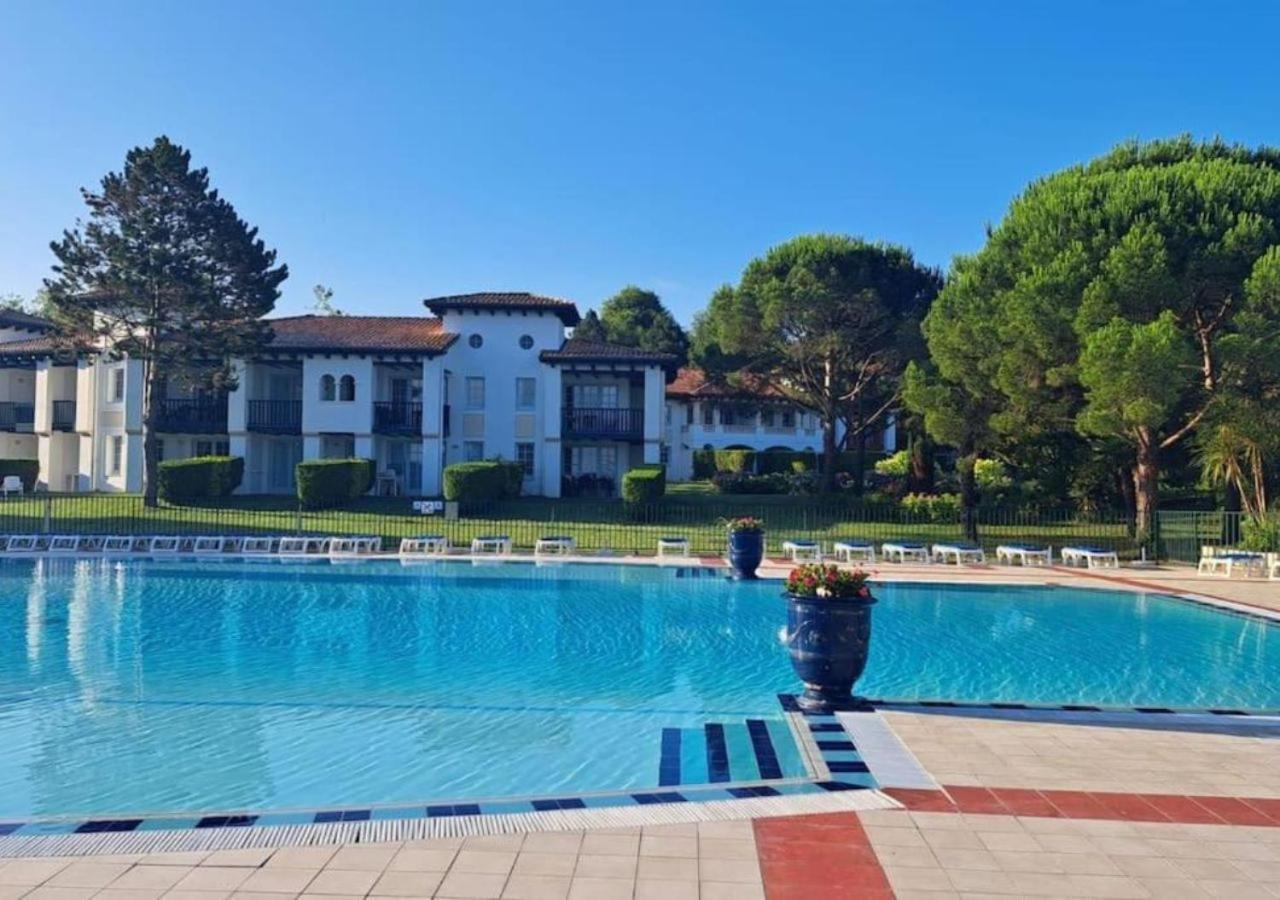Atlantic Selection - Domaine De Bordaberry - Terrasse & Superbe Piscine Apartment Urrugne Luaran gambar